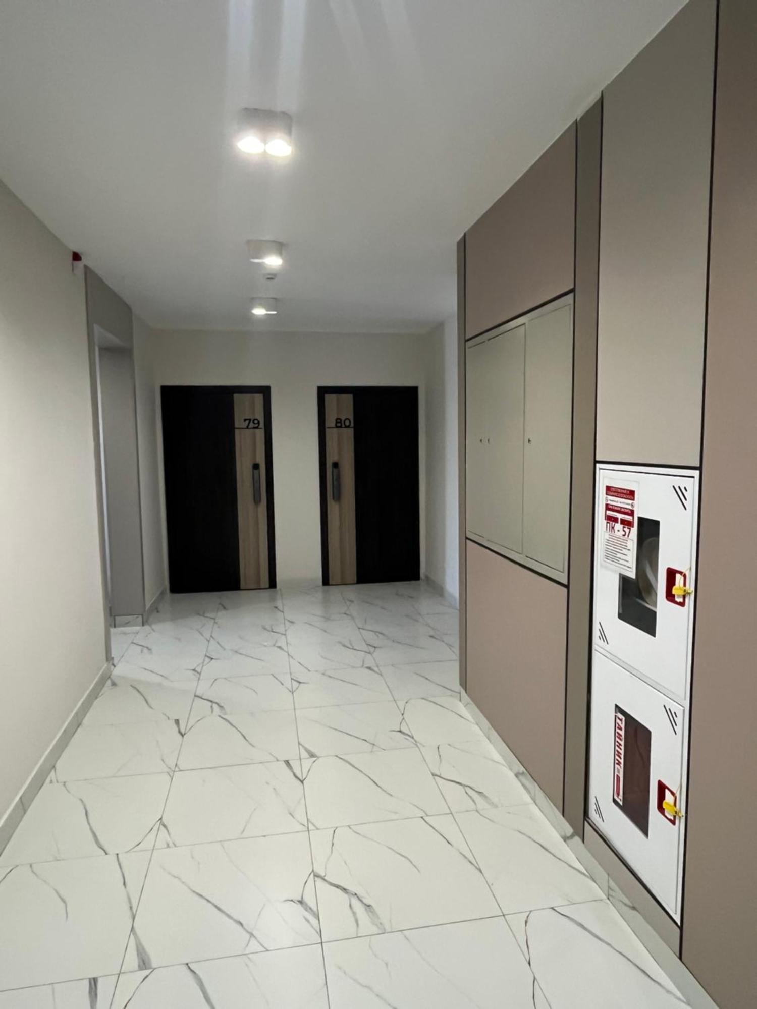2-х комнатная абай 130 корпус 3 Apartment Almaty
