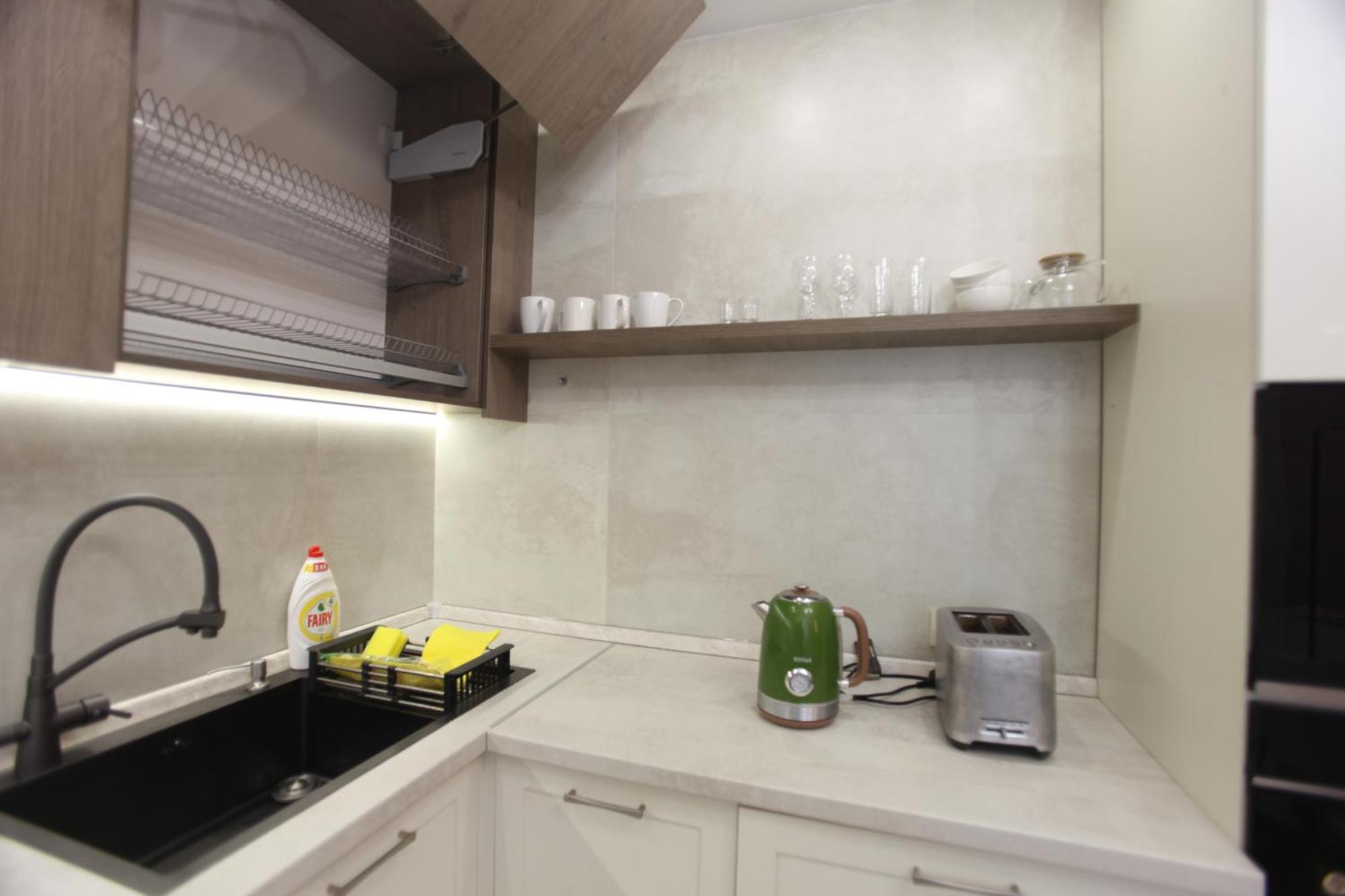 2-х комнатная абай 130 корпус 3 Apartment *